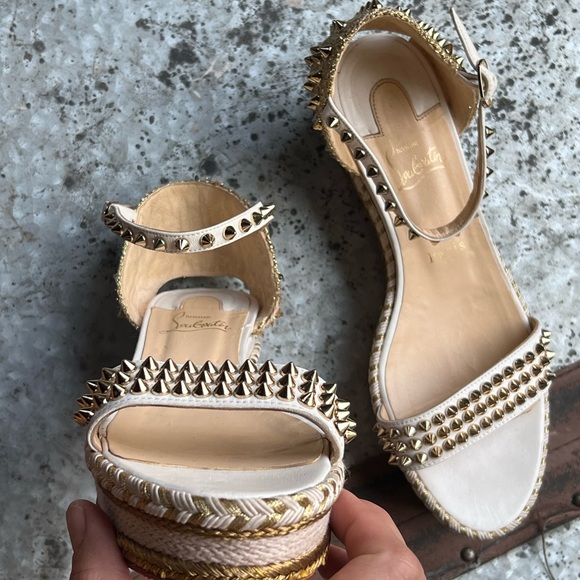 SOLD - Picture 4 of 7